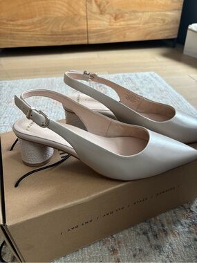 Pointed Slingback Heels in Light Beige by FRANKIE4